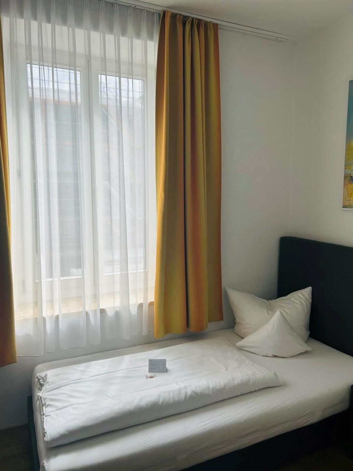 רוזנהיים Hotel Wendelstein מראה חיצוני תמונה