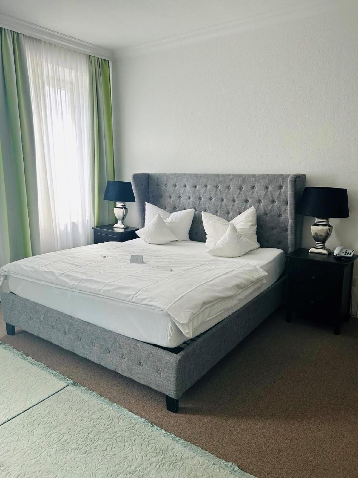 רוזנהיים Hotel Wendelstein מראה חיצוני תמונה