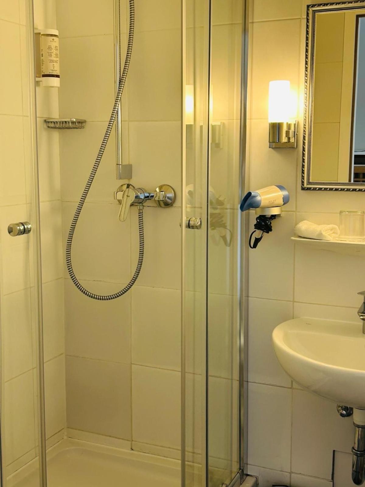 רוזנהיים Hotel Wendelstein מראה חיצוני תמונה